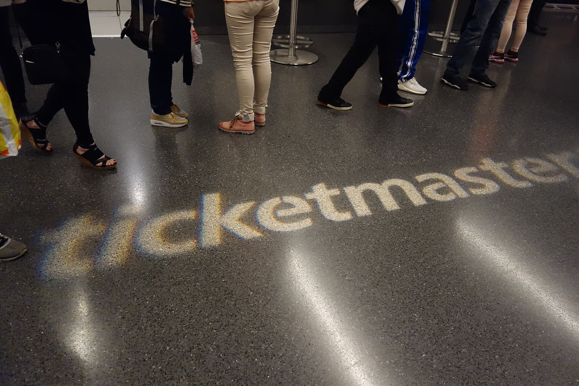 Senacon suspende cinco plataformas de revenda de ingressos no Brasil