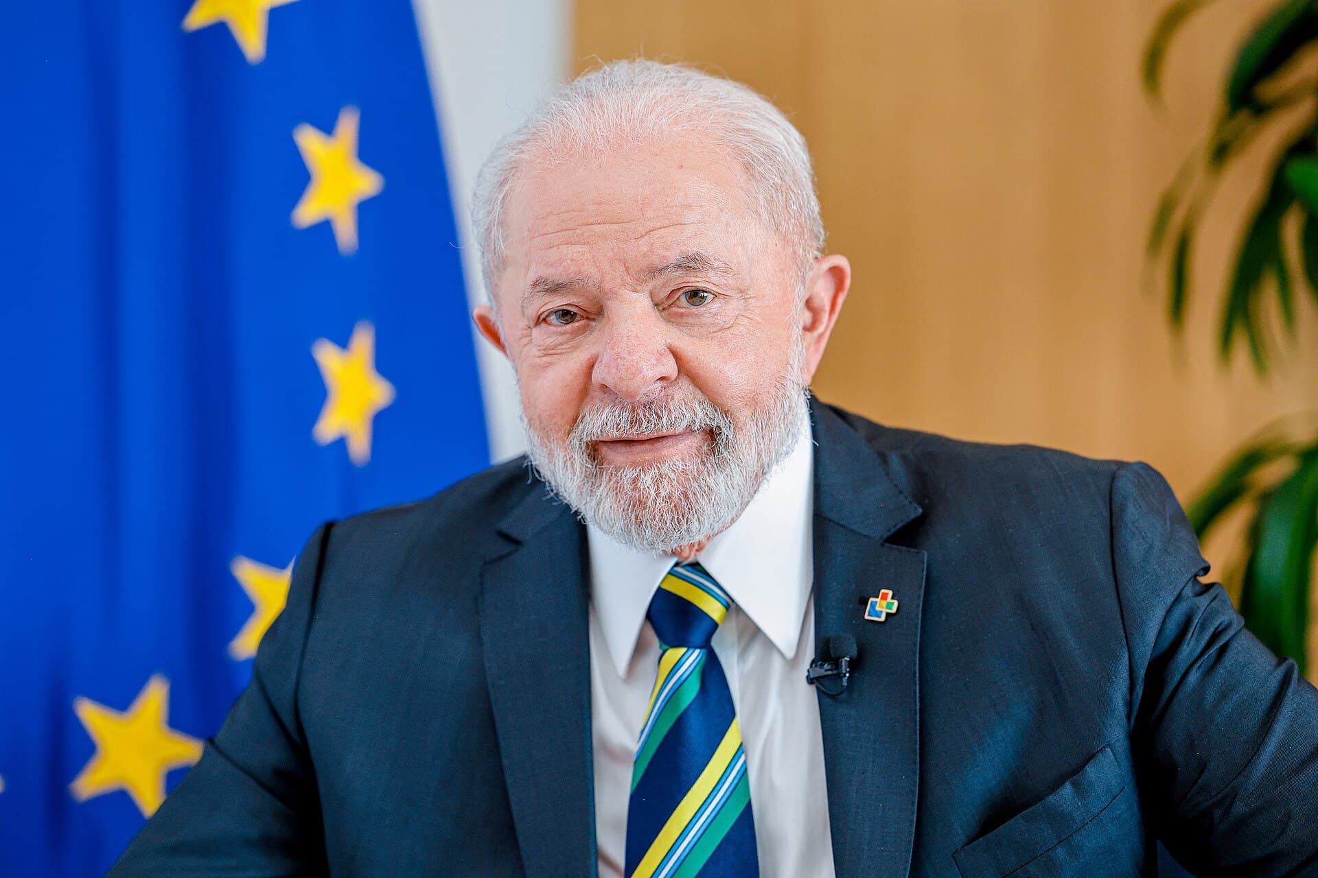 Análise da votação: Lula avança e Flávio Bolsonaro perde em estados entre turnos